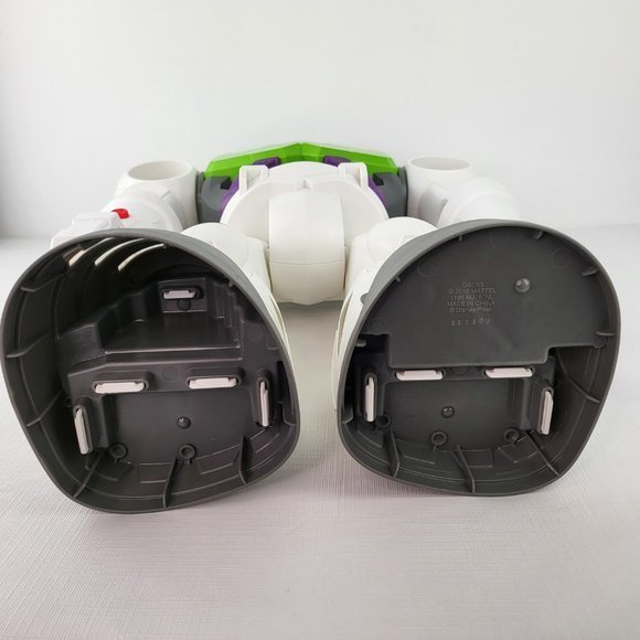 Imaginext Disney Pixar Toy Story 4 Buzz Lightyear Buzz Robot Playset 21in Tall - Picture 7 of 9